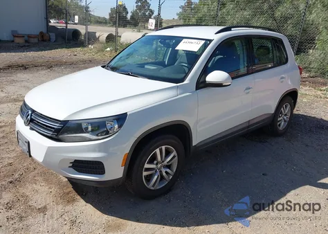 2017 Volkswagen Tiguan 2.0T/2.0T S из США, поврежденный, VIN WVGAV7AX0HK022683